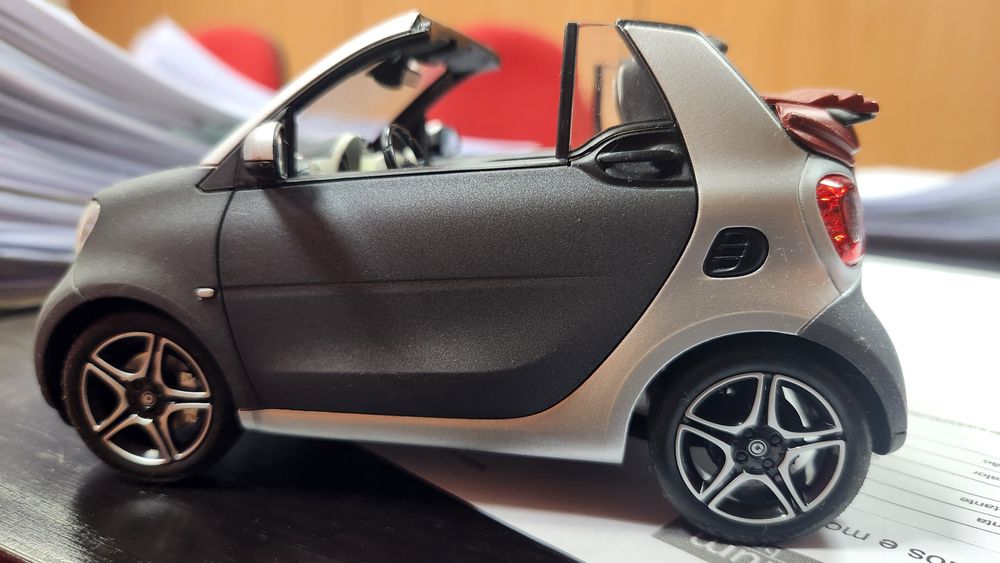 Smart 1:18 Fortwo Cabrio Cinza