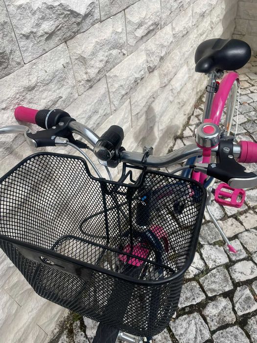 Bicicleta menina
