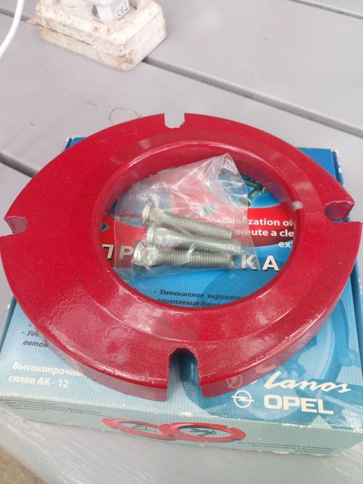 Амортизаторы клемы сальник втулки проставки Ланос новые и б/у