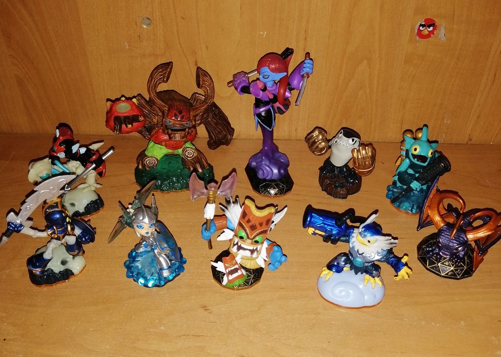 Фигурки Skylanders Activision. Скайландер.