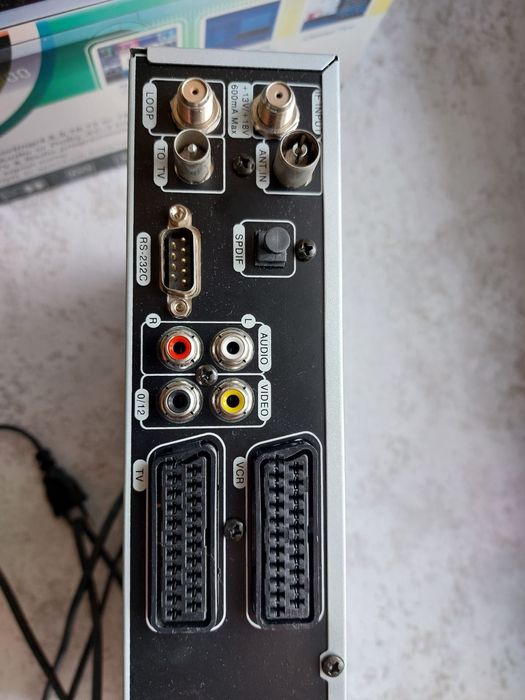 Супутниковий ресивер тюнер  DSR - 8001 PREMIUM