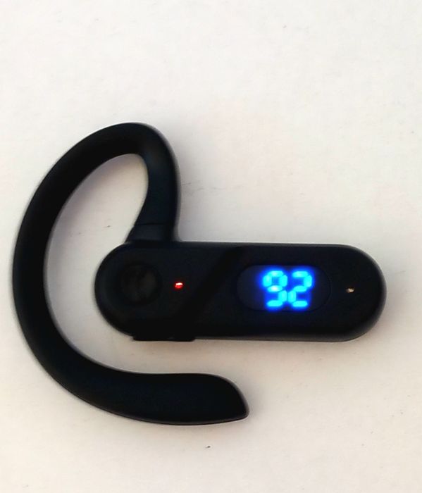 Продам нова Bluetooth гарнітура навушник з LED-дисплеєм заряду + жорсткий кейс KZ