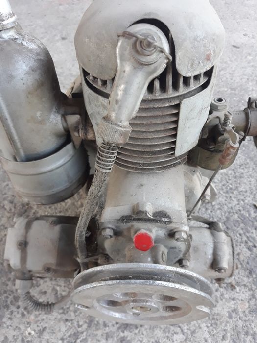 Продам бензиновий двигун!