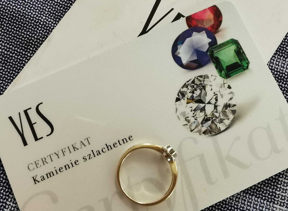 YES złoty pierścionek z diamentem pr 585 roz 7 certyfikat Walentynki