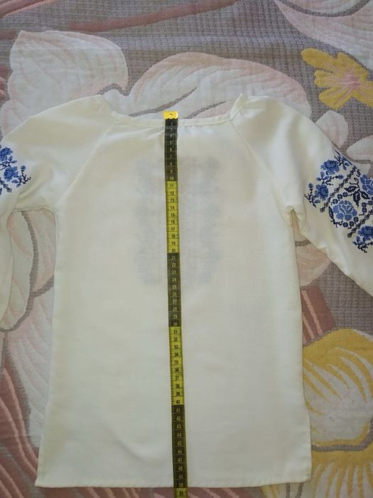 Дитяча вишиванка для дівчинки