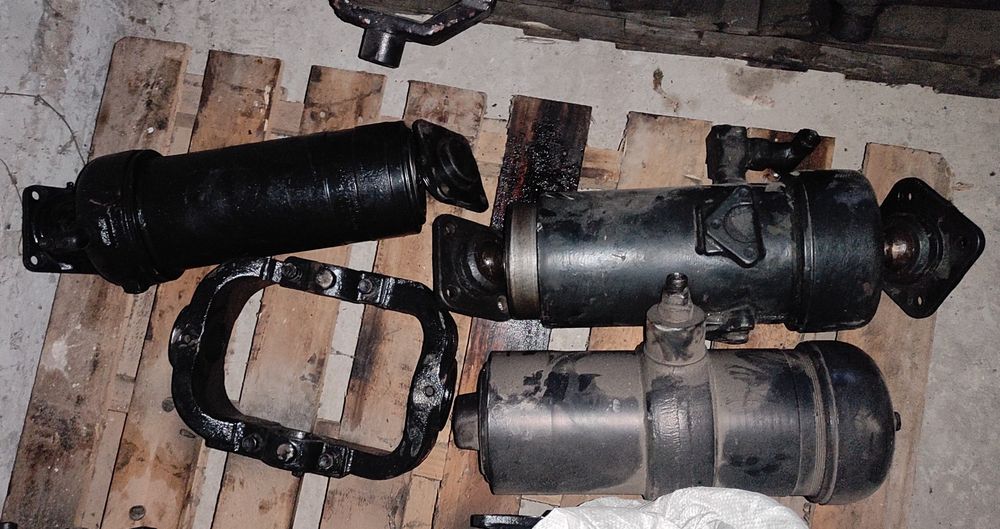 Гідроциліндр циліндр підйому кузова Газ САЗ Зіл КамАЗ МАЗ причеп