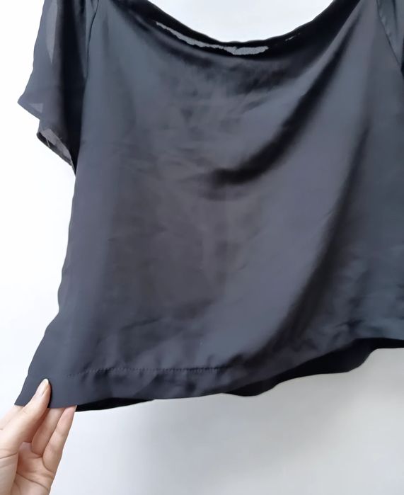 Blusa Preta Fluída