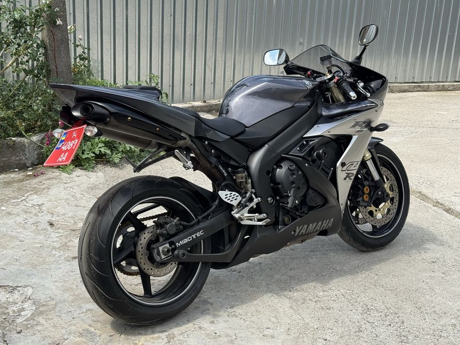 Продам Yamaha R1