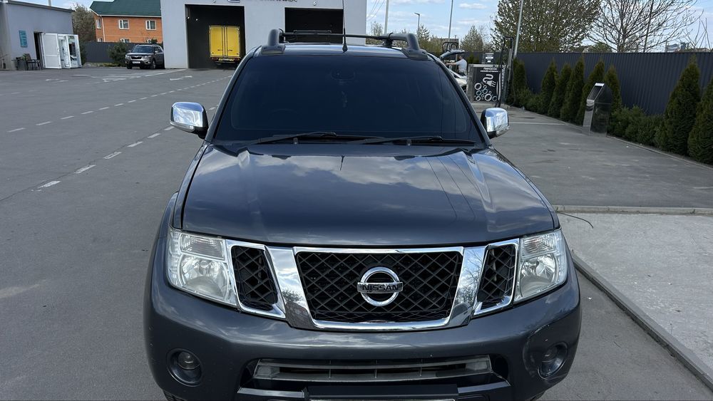 Nissan navara 2012