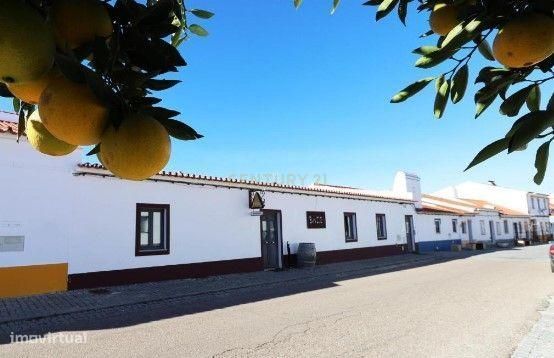 Moradia Típica Alentejana com piscina na Igrejinha-Arraiolos