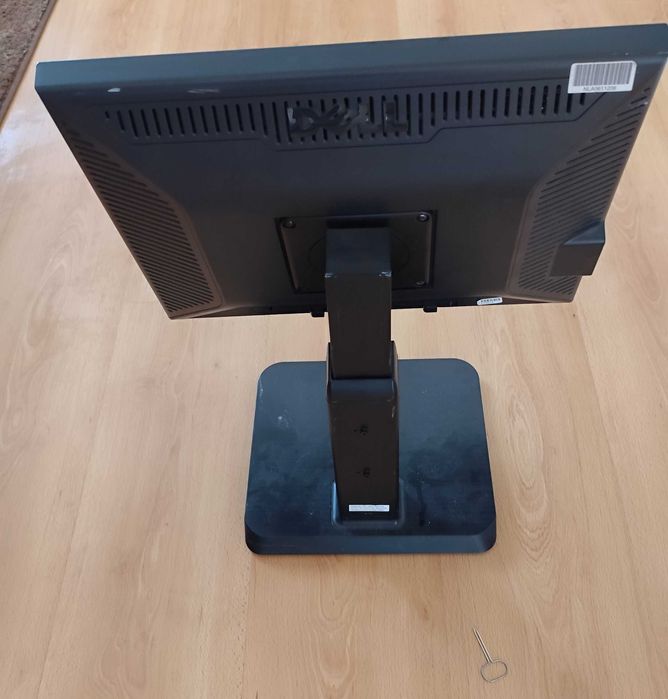 Monitor DELL - 20 Polegadas