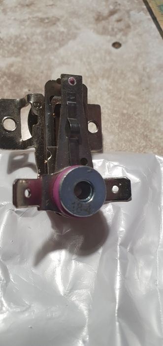 Термореле KST 168 T250 (250V 16A)(125V 16A)