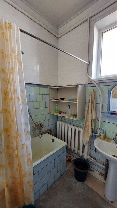 Продам будинок м. Зміїв