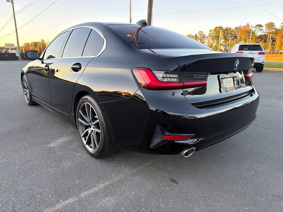 BMW 3 Series      2020