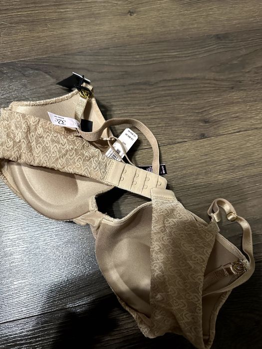 Бюсгтальтер Icon by Victoria's Secret