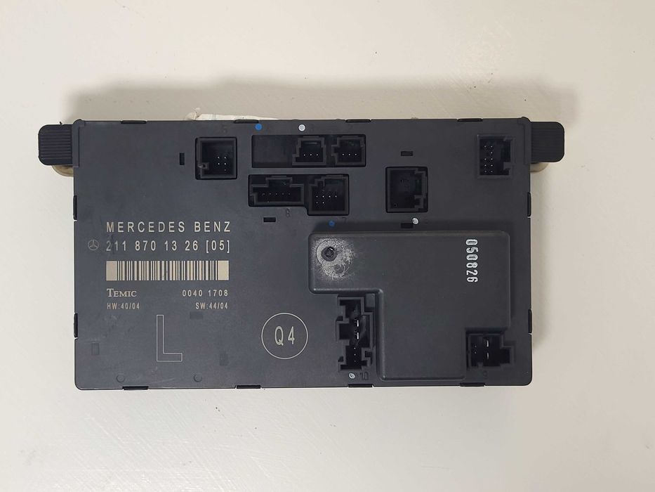 Módulo de comando da porta dianteira esquerda para Mercedes-Benz E