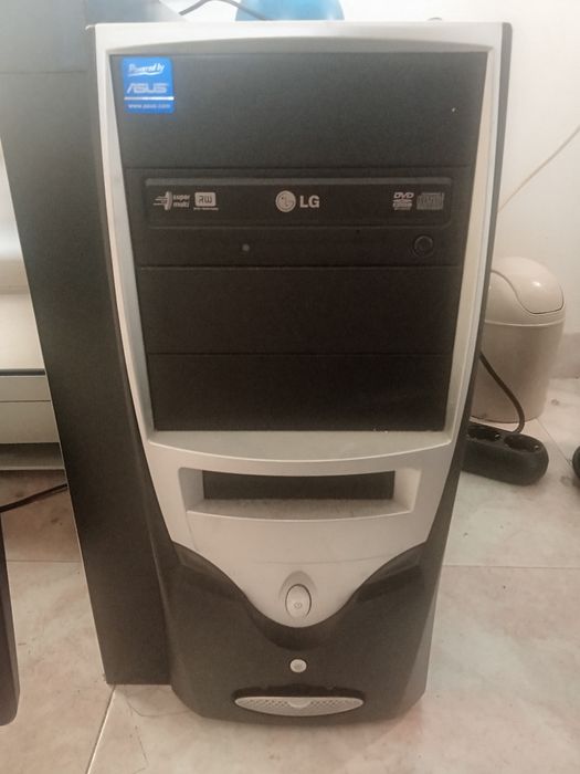 Computador com ecran