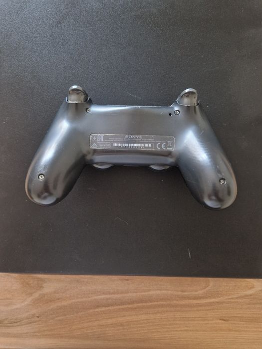Ps4 pro em ótimo estado