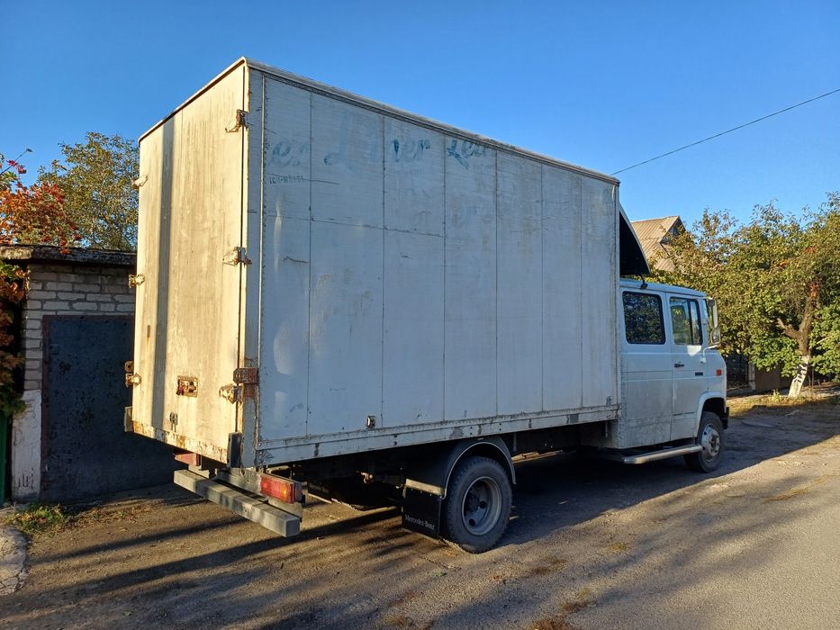 Продам Мерседес 508 - фургон 5+1