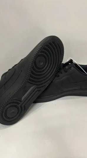 Czarne Nike Air Force 1 38