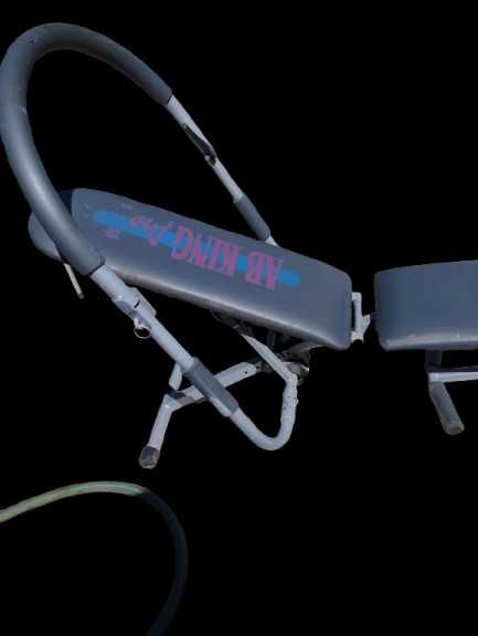 Bicicleta e tábua abdominal de treinamento