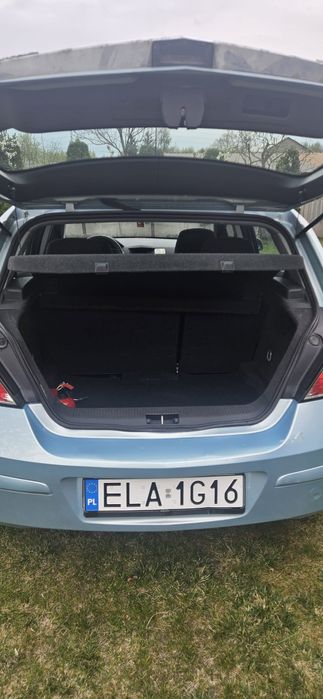 Opel astra H ( III)1.4 benzyna