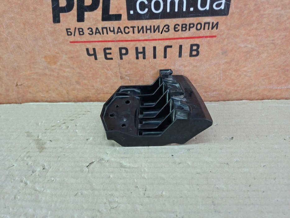 Nissan X-Trail T31 07-14 кронштейн бампера фары левый 62229-3UB0A