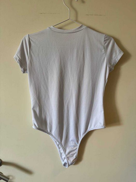 Body branco, tamanho M