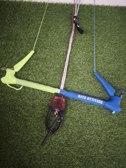 Kite Attitude Universal - Uniwersalny bar do kitesurfingu - linki 18m - pasuje do kite duotone ozone north fone etc