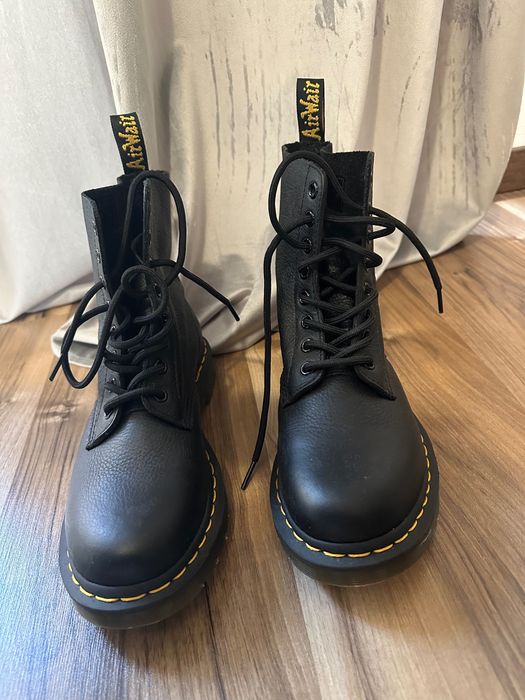 Dr. Martens 1460 Pascal