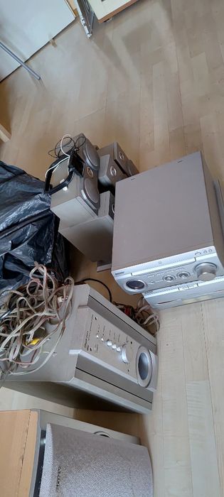 Wieża Sony z zestawem