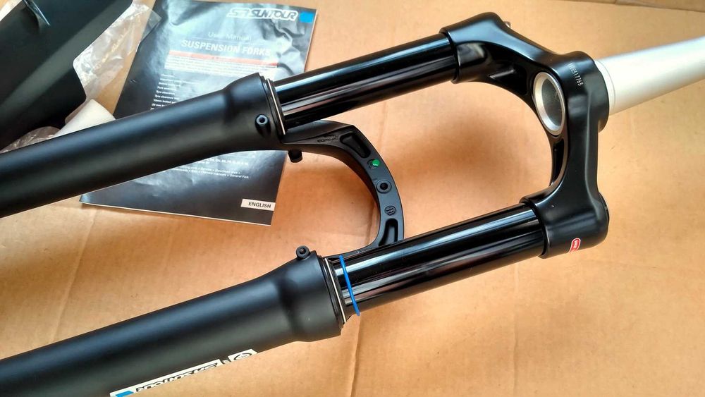 Вилка Suntour Aion 29"/27,5"+