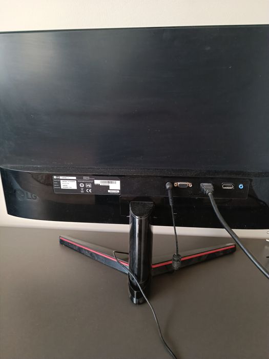 Monitor LG 24 cale