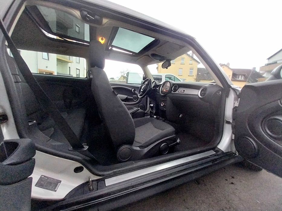 Mini Clubman COOPER 1,6 B