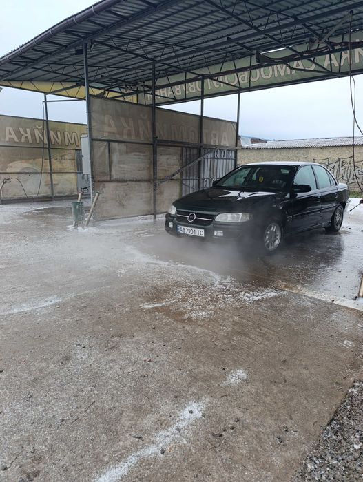 Продам авто Опель Омега Б