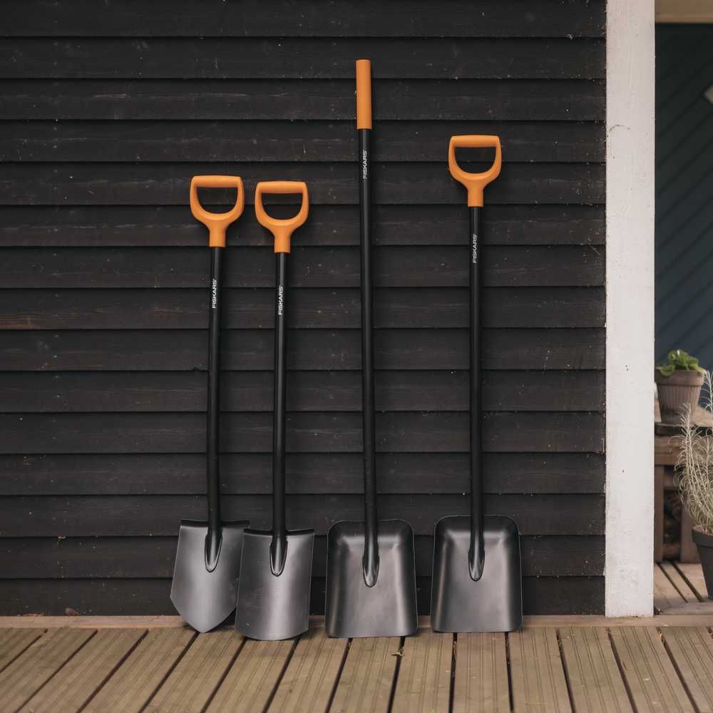 Лопата штикова Fiskars Solid 1066716,1066717,1066718,1066720: 799 грн ...
