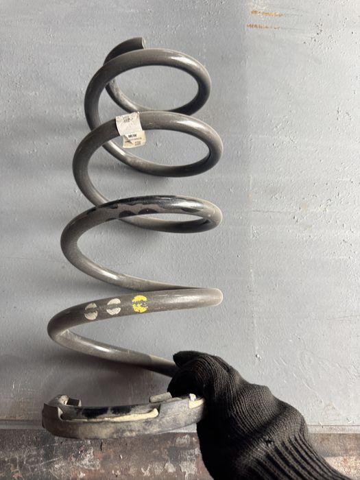 Пружини передні VW Volkswagen Crafter Man TGE 2N0411105CB