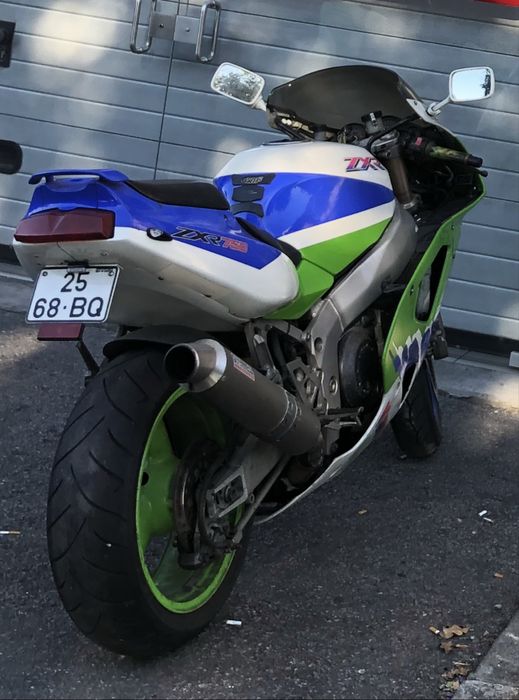Vendo kawasaki zxr