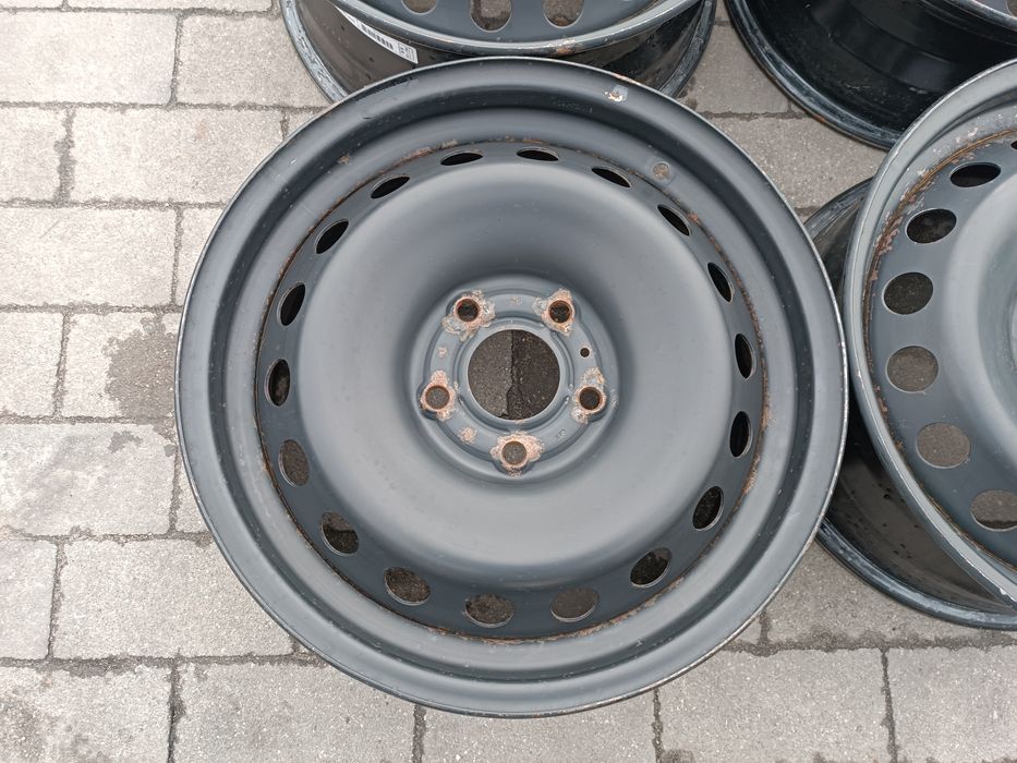 Felgi stalowe Nissan Qashqai Juke 5x114.3 ET40 6.5J16