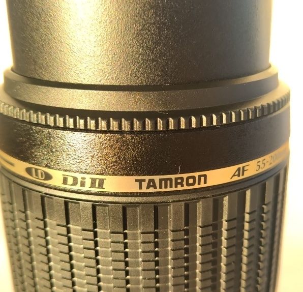 Objectiva Tamron 55-200 para Nikon