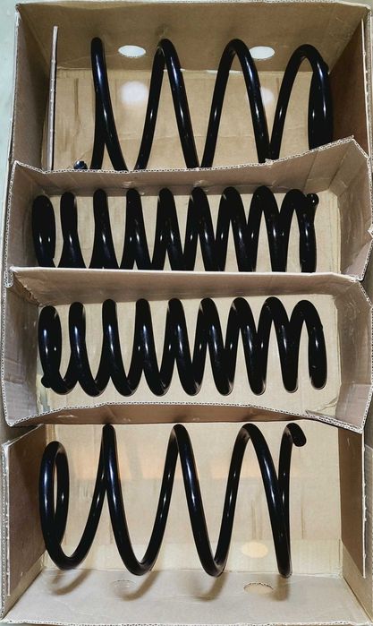 Sprężyny obniżające 4 szt. Pro-Kit E10-20-013-01-22 BMW 1 E87