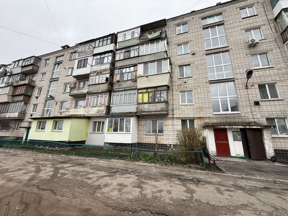 Продаж 1 кім квартири в центрі селища Баришівка 29 м2 Є ВІДЕООГЛЯД