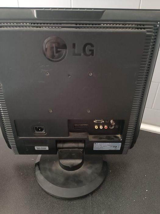 Monitor LG de 19474454345520916481