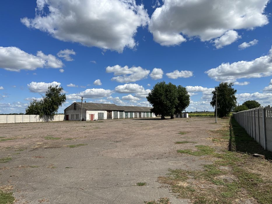 Приміщення (база)