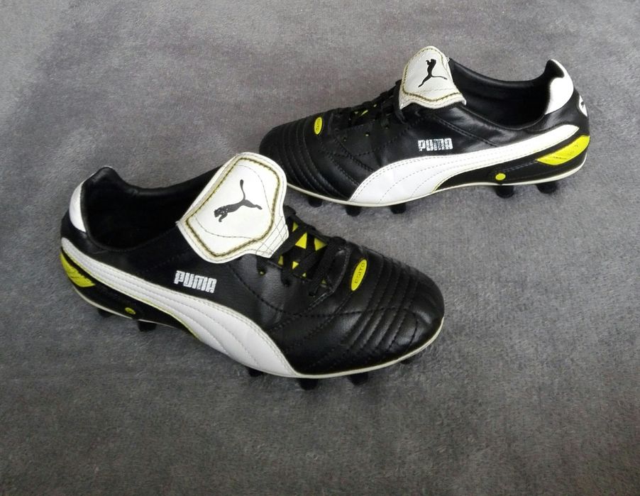 Puma estilo finale oryginalne buty piłkarskie korki Lanki orlik r 40,