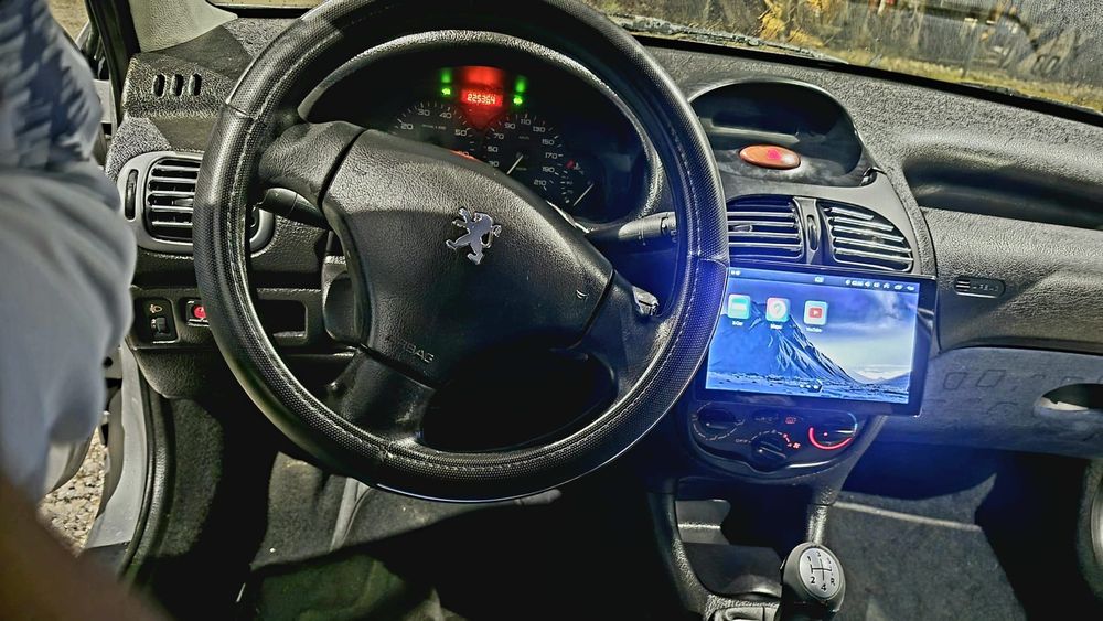 Peogout 206 ano 01 , vendo ou troco