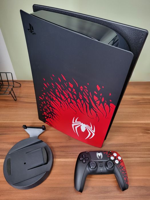 Konsola Playstation 5  Spiderman