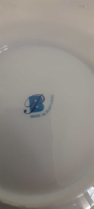 Prato decorativo pintado à mão