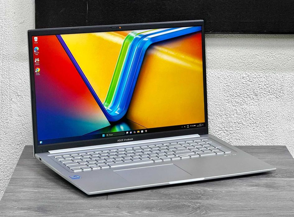 Сучасний 17 Дюймовий Ноутбук Asus Vivobook X1704 / Core i5-1335u / ОДЕСА