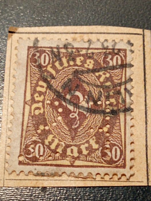 selo 30 mark - serie Postorn	 - Alemanha 1922 - castanho